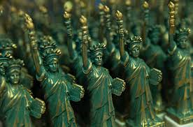 miniature statue de la liberté