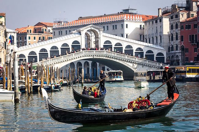 Où prendre une gondole à Venise, astuces.