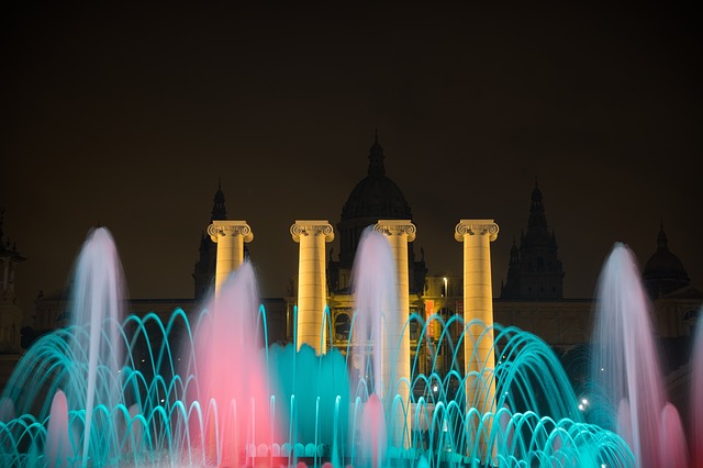 Fontaine Magique : lieu romantique Barcelone